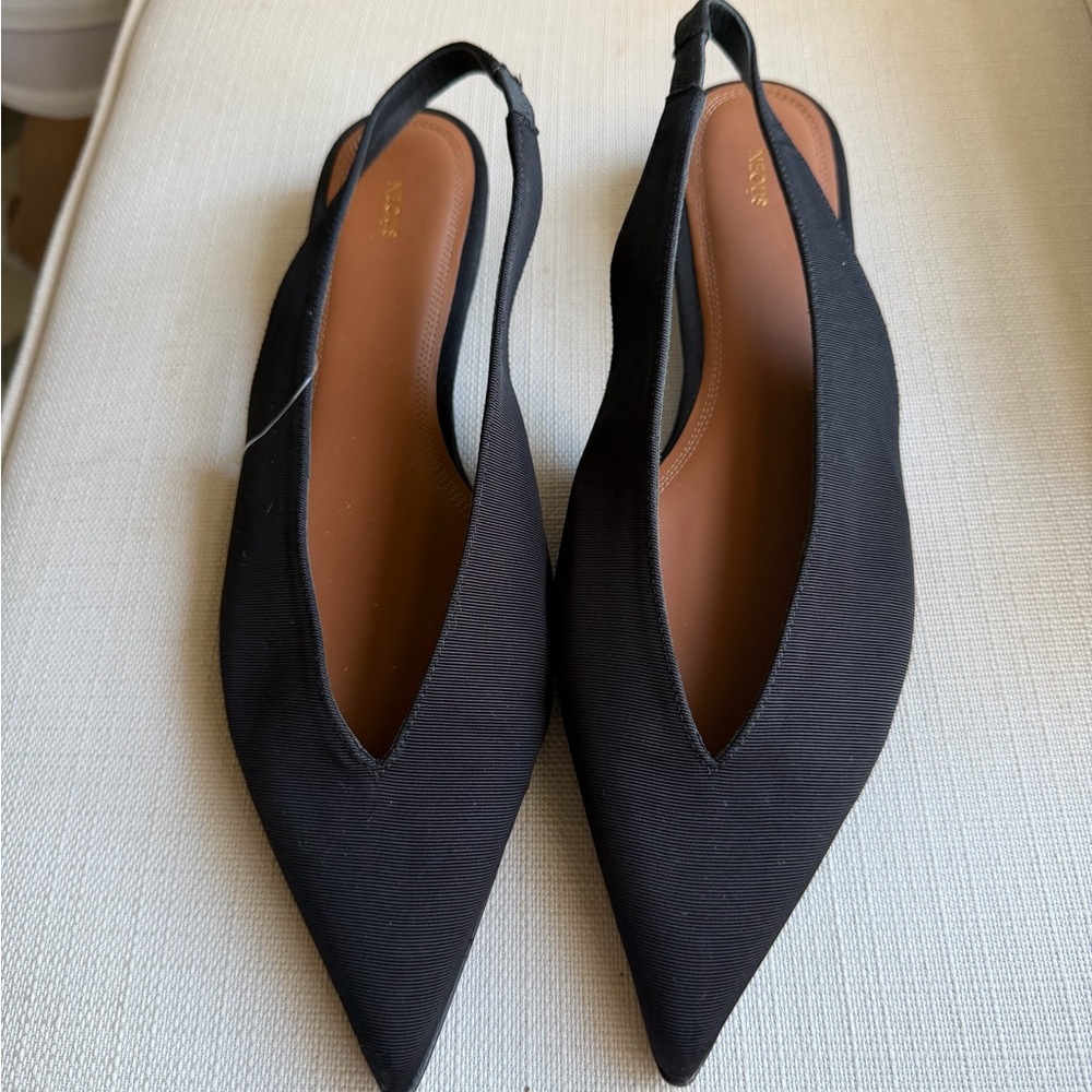 Neous Elegant Black Slingback Flats